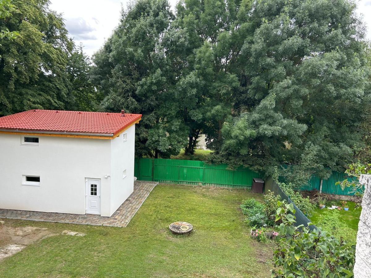 Zahradni Dum Villa Praga Exterior foto